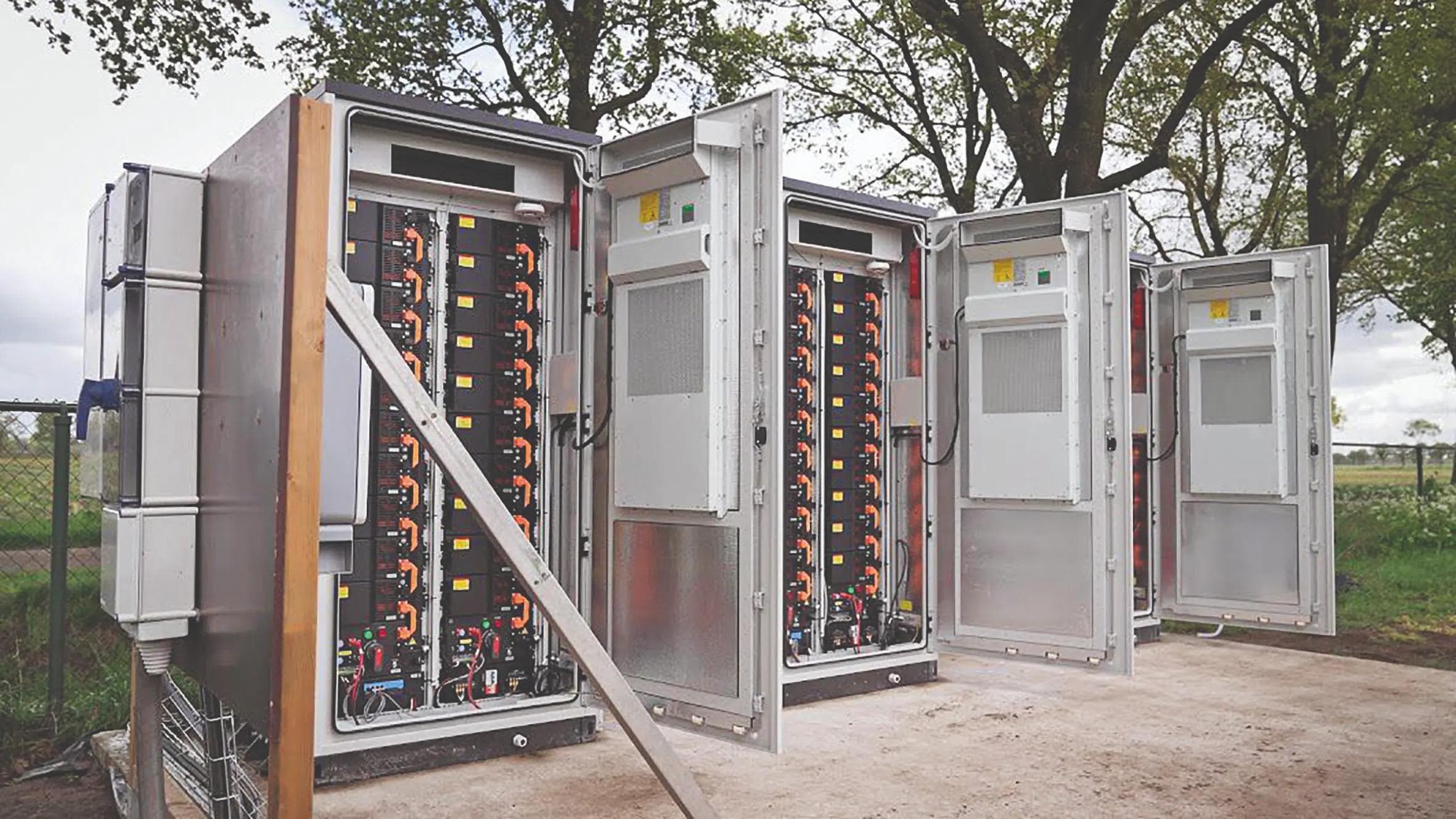 Zakelijk batterijopslag